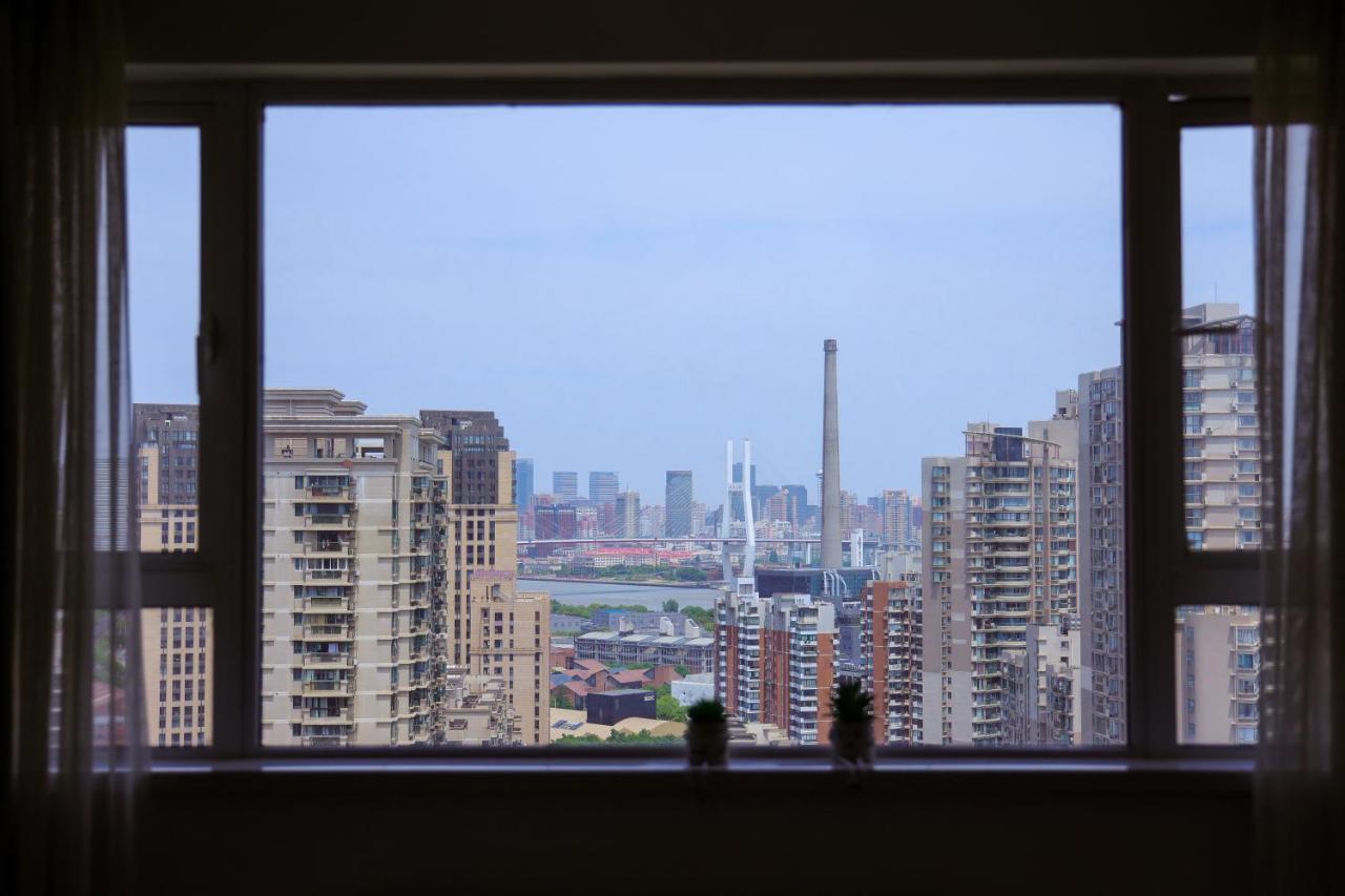Warm Four Bedroom Apartment With Huangpu River View Шанхай Екстер'єр фото